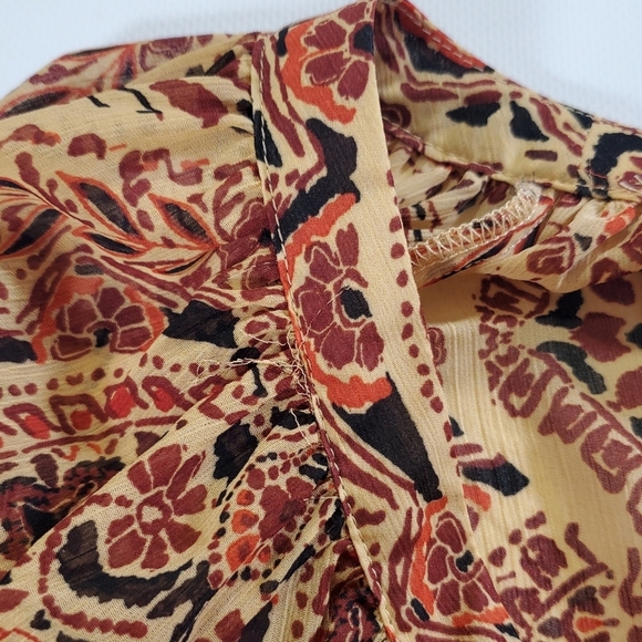 2224 * Torrid Crinkle Chiffon Raglan Tie Front Blouse Medallion Size 2X - Picture 11 of 11